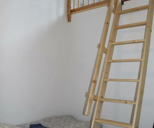 Sulkendrup Molle Lägenhet